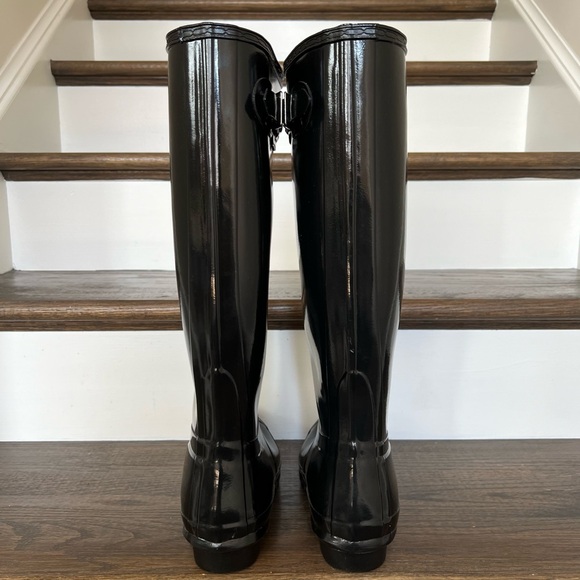 Women's Hunter Tall Boots with Boot Socks - Picture 4 of 9